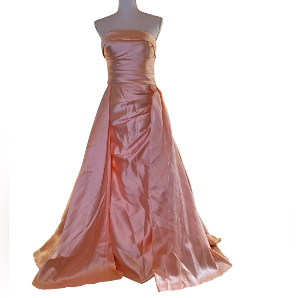 Elegant Strapless Pink Evening Gown